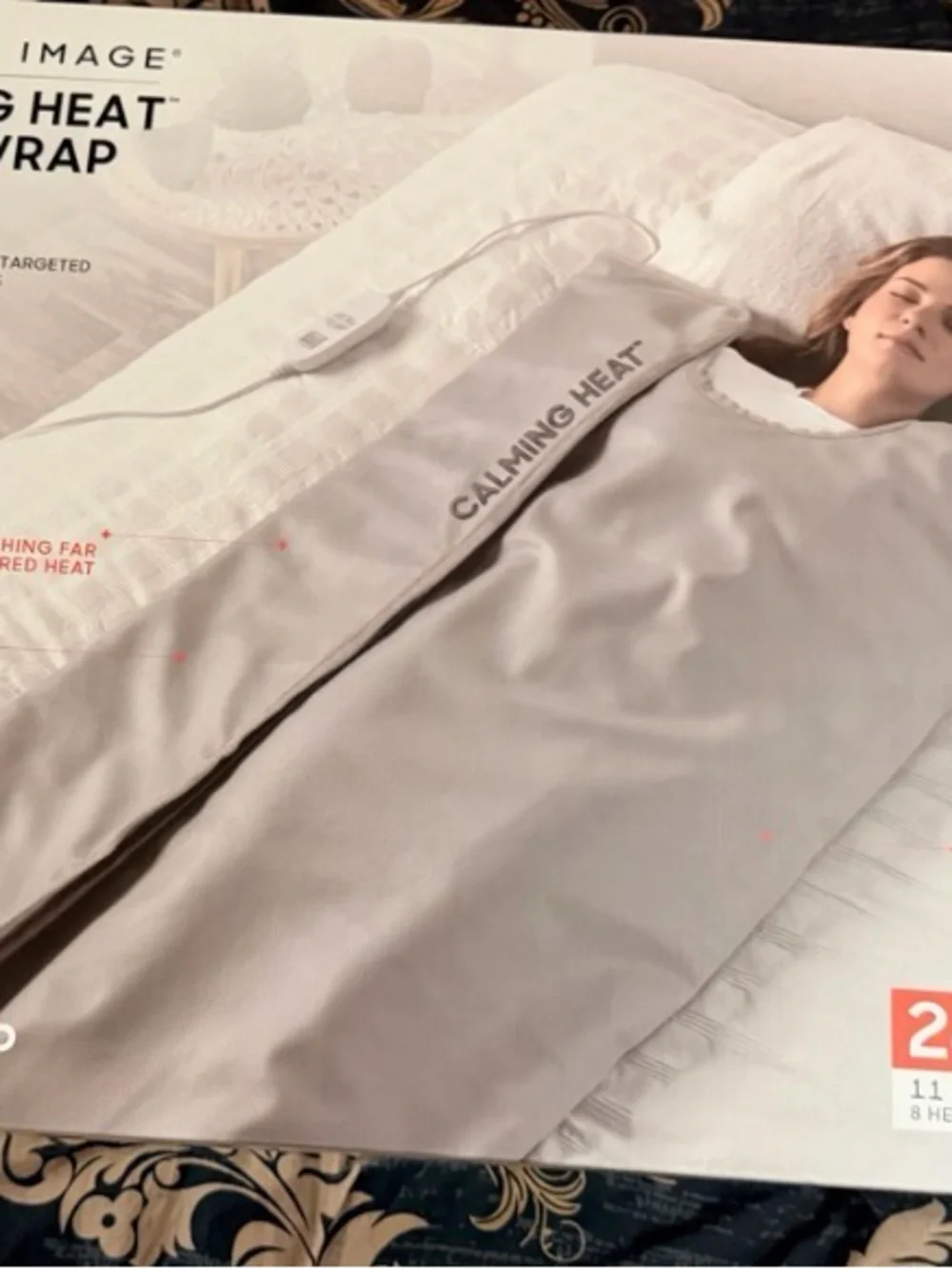 Sharper Image Calming Heat Wrap in Light Gray. Like new.